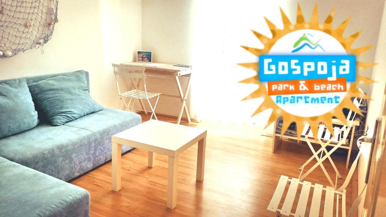 Gospoja Park & Beach Apartment Vrbnik Exterior photo
